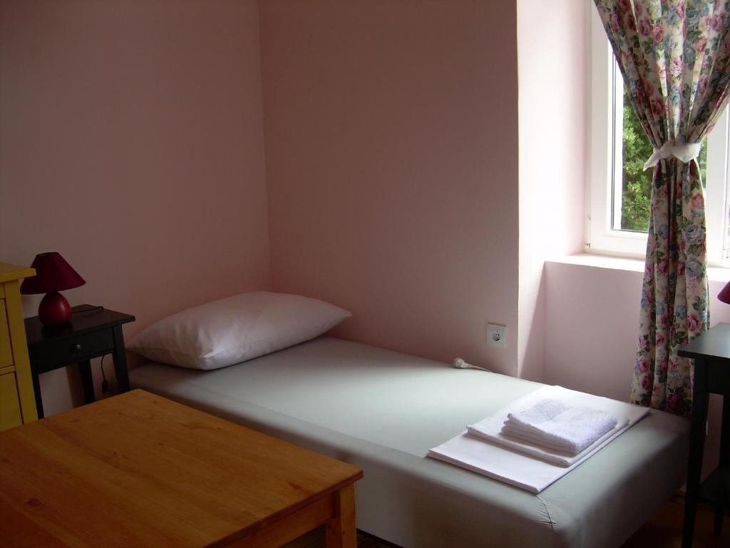 Phara Hostel Gdinj Room photo